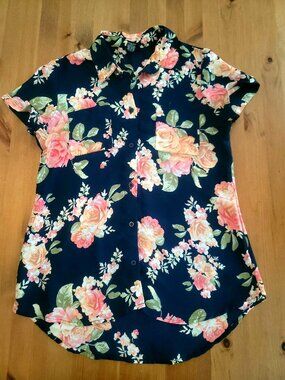 Floral button up, rue 21